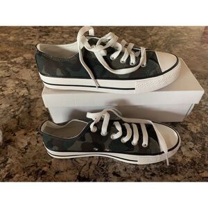 Camo Shoes Women Size 6